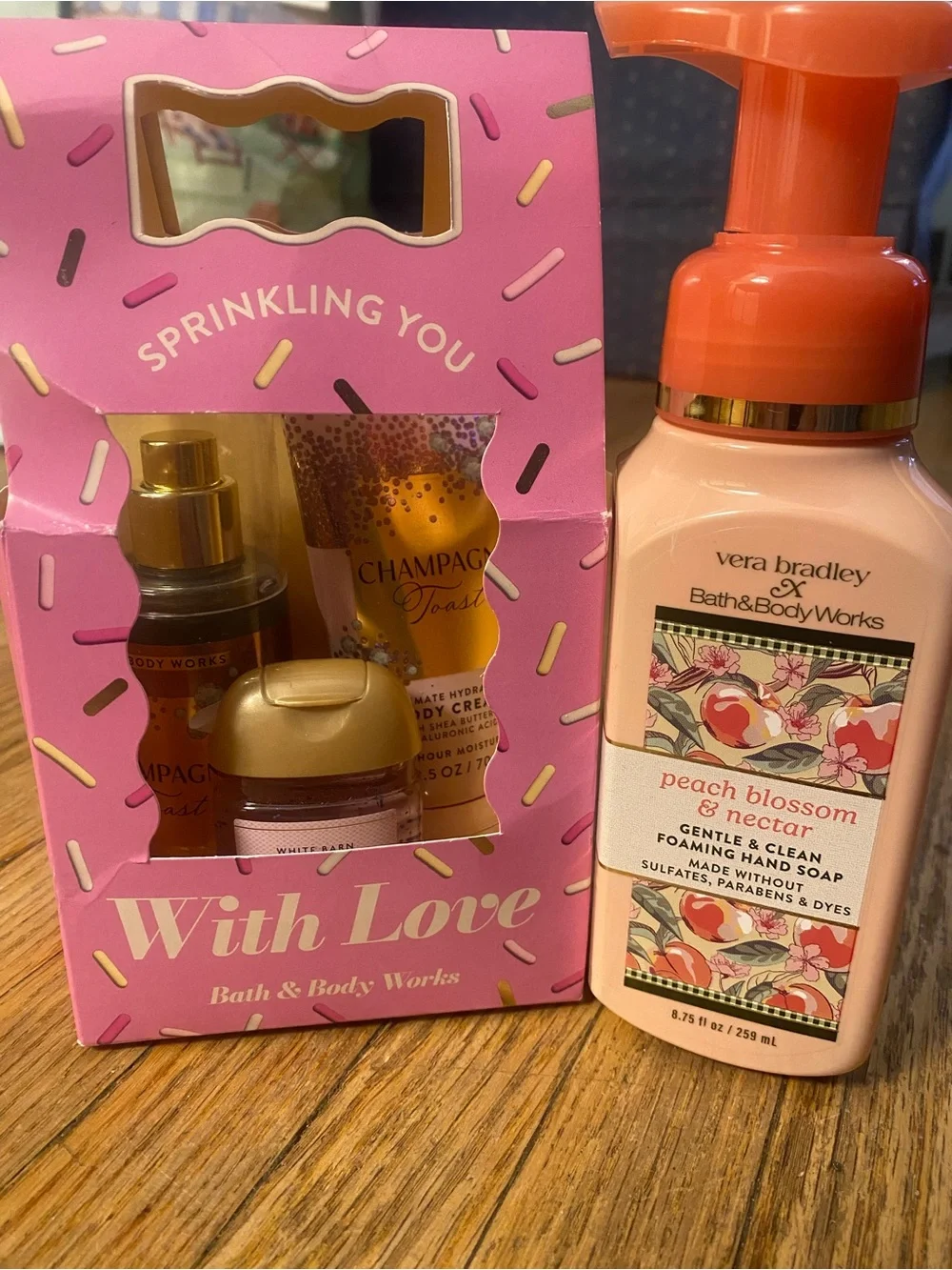 Bath & Body Works Pink & Peach Gift Set - Peach Blossom & Champagne Toast